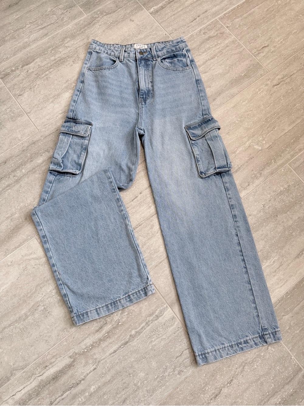 Twelve by One the Twelfth Wide Leg Cargo Jeans Womens 28 Light Wash High Rise